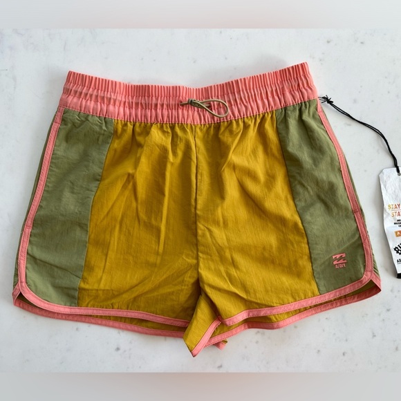 NWT Billabong Windy Trail Technical Shorts - Picture 6 of 11